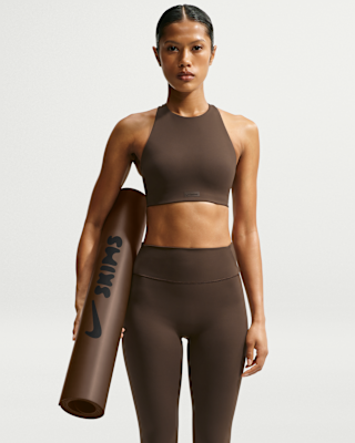 新品未使用Sサイズ　Nike yoga ナイキ　ヨガ　セットアップ NIKE（ナイキ）の「《セットアップ対応商品》ナイキ ヨガ Dri-FIT